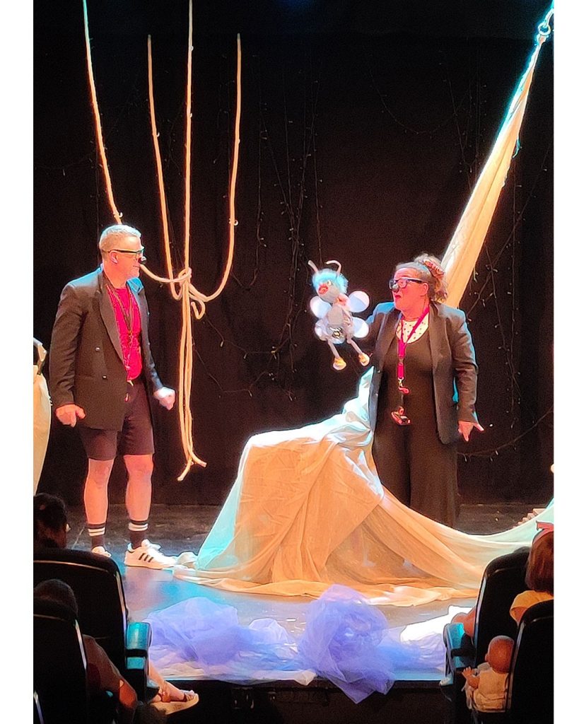 Mission impossible... possible mission - Teatro de títeres y actores para público familiar