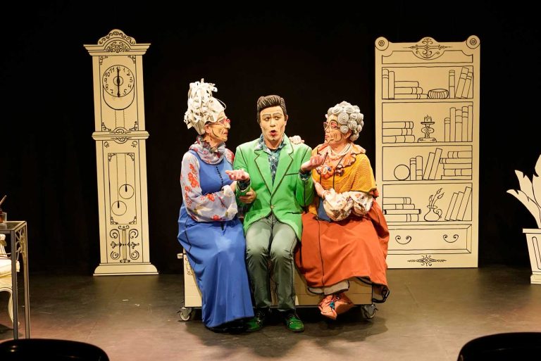 ArCom.com - EA! Teatro