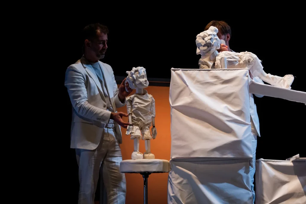 Mentira cochina - CAL Teatre - Catalunya - EA! Teatro Albacete