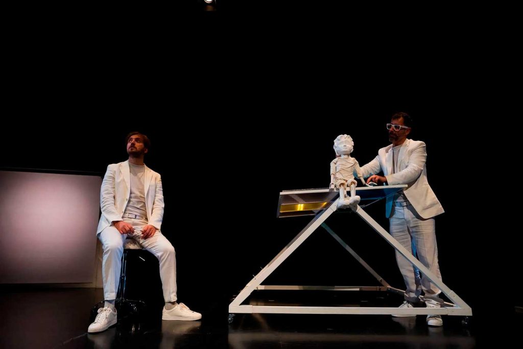 Mentira cochina - CAL Teatre - Catalunya - EA! Teatro Albacete