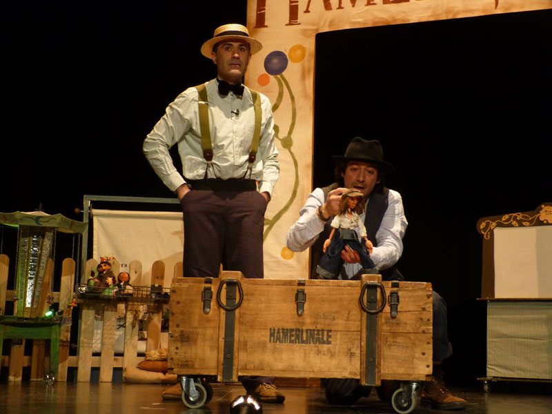 Hamerlinale - Teatro familiar - EA! Teatro - 01