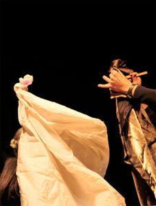 Yuelán - Cuento dramatizado para público famliar - Al Hilo Teatro - EA! Teatro - 09